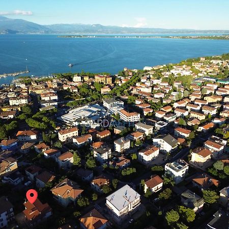 Ares Apartment - Vicino Al Lago Di Garda E Alla Stazione Treno Desenzano del Garda Exterior foto