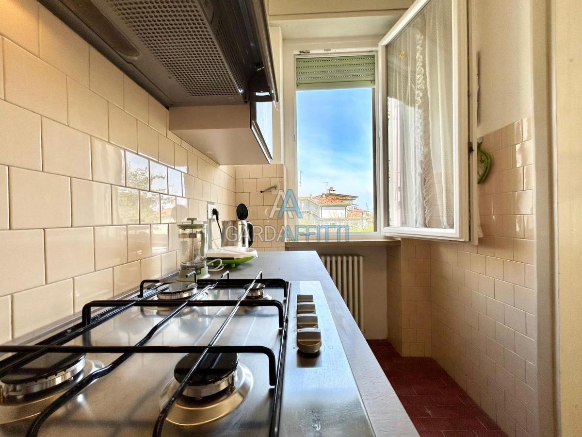 Ares Apartment - Vicino Al Lago Di Garda E Alla Stazione Treno Desenzano del Garda Exterior foto